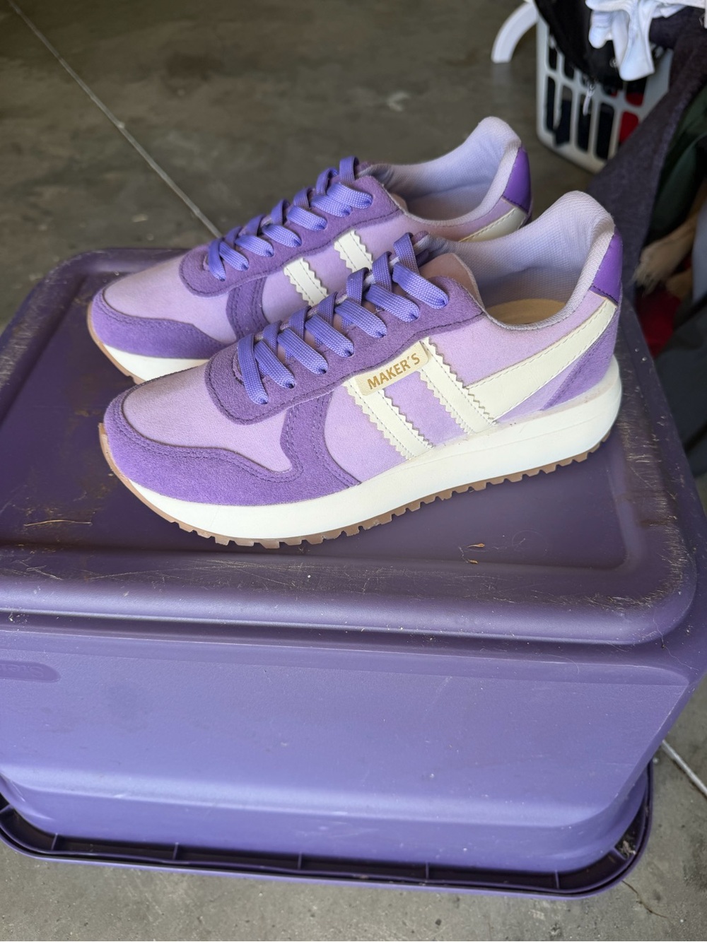 Maker's Lavender & White Retro Runner Sneakers for Women